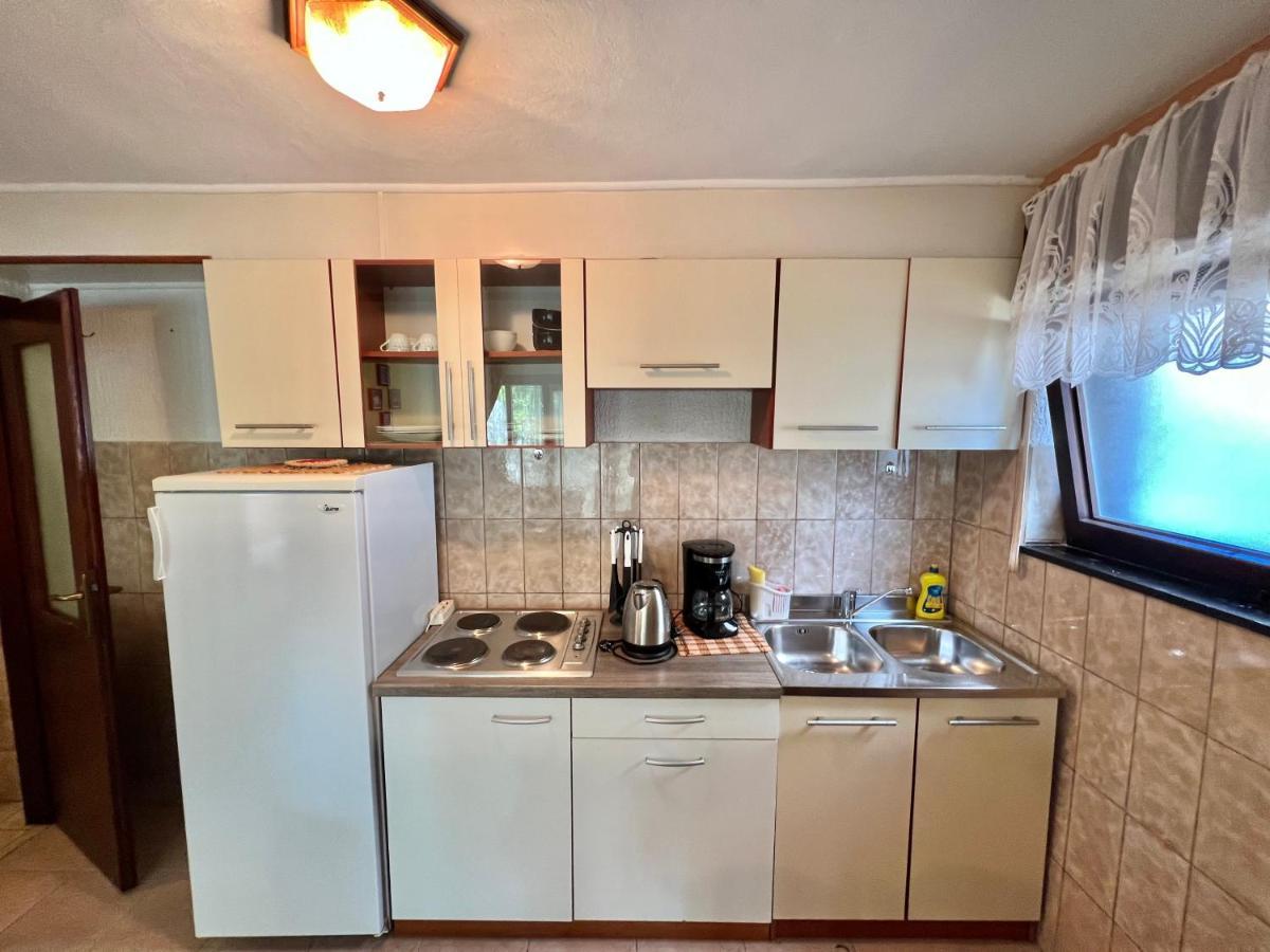 Apartmani Marija Драмаль Экстерьер фото