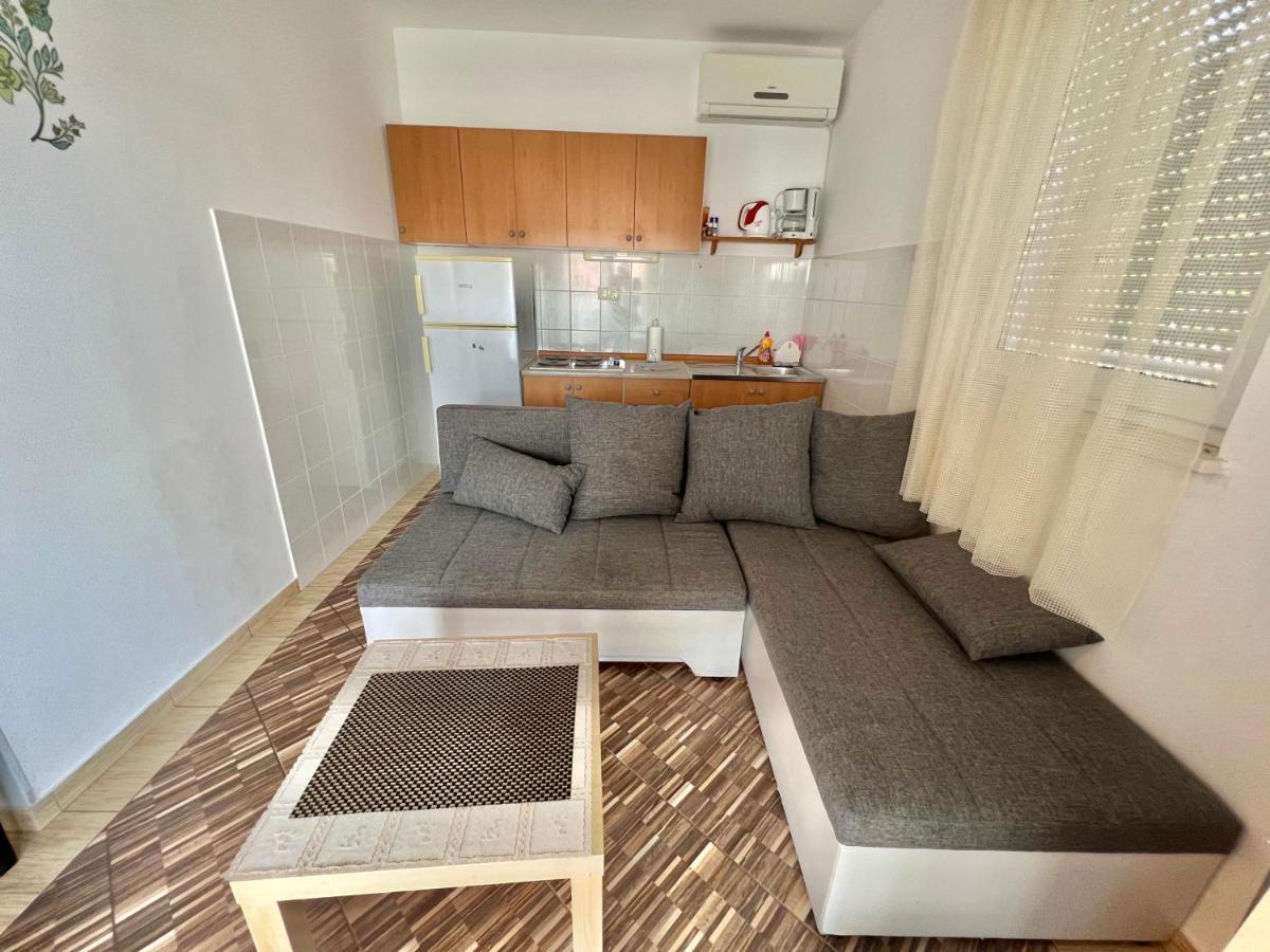 Apartmani Marija Драмаль Экстерьер фото