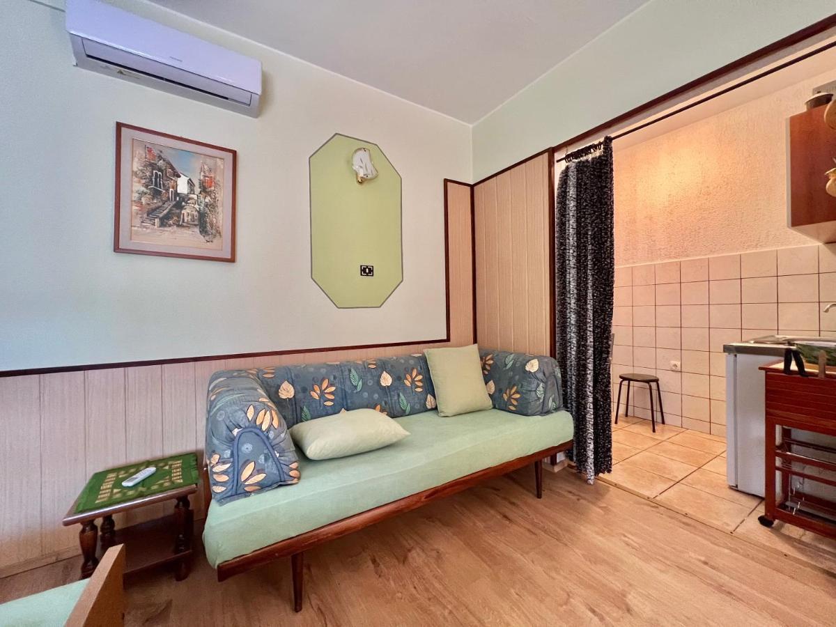 Apartmani Marija Драмаль Экстерьер фото