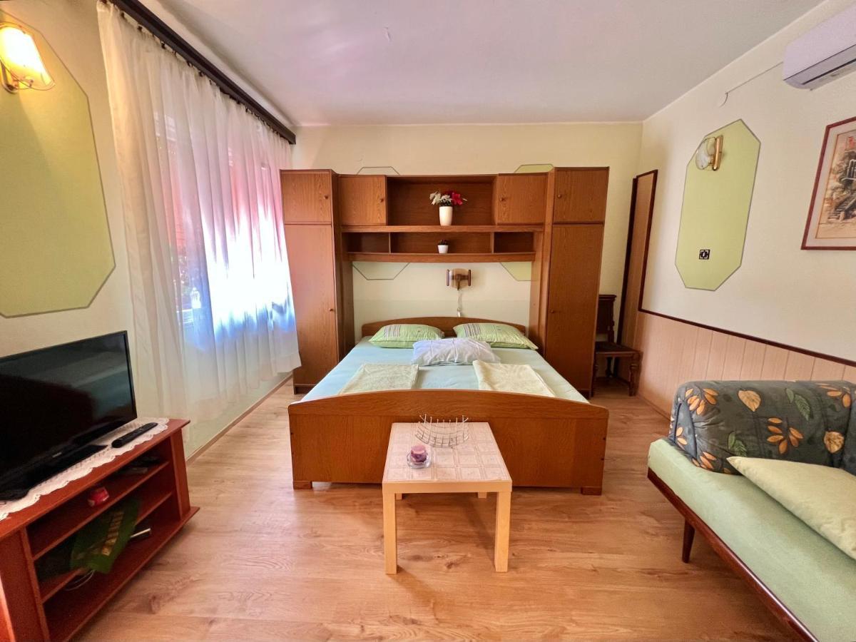 Apartmani Marija Драмаль Экстерьер фото